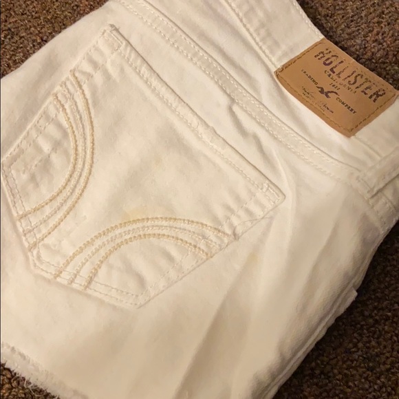 Shorts - Picture 4 of 4